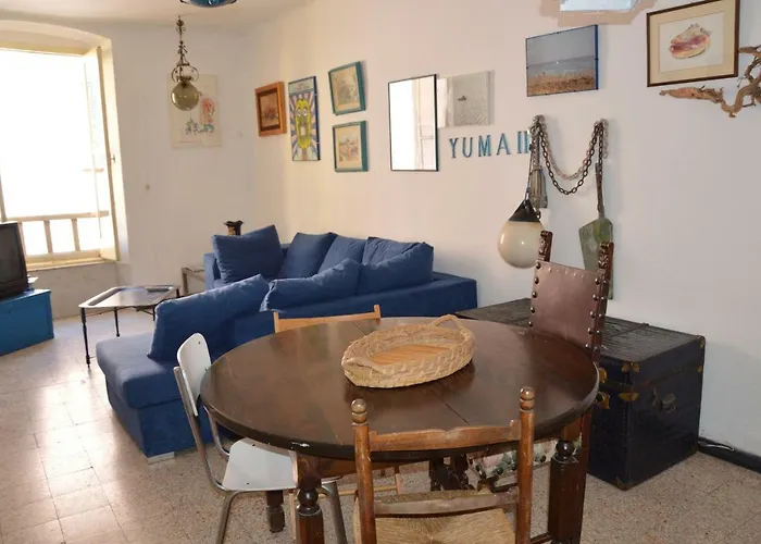 Nyaraló La Casa Torre Di Eva Sarzana